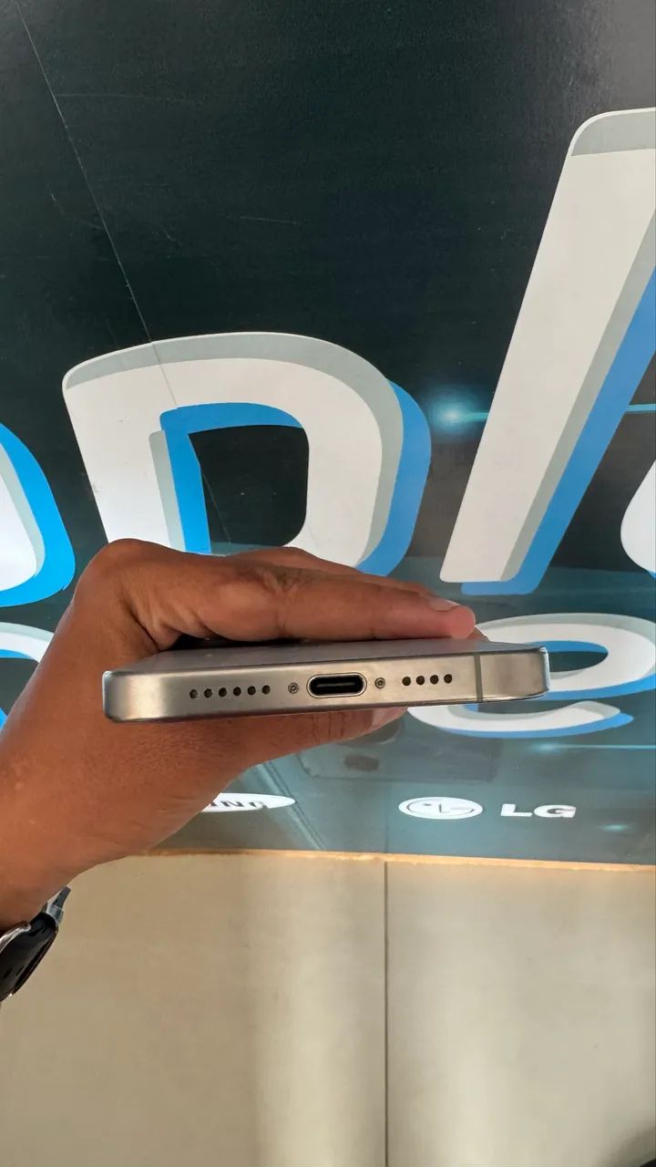 Iphone 15 Pro Max - Foto 5