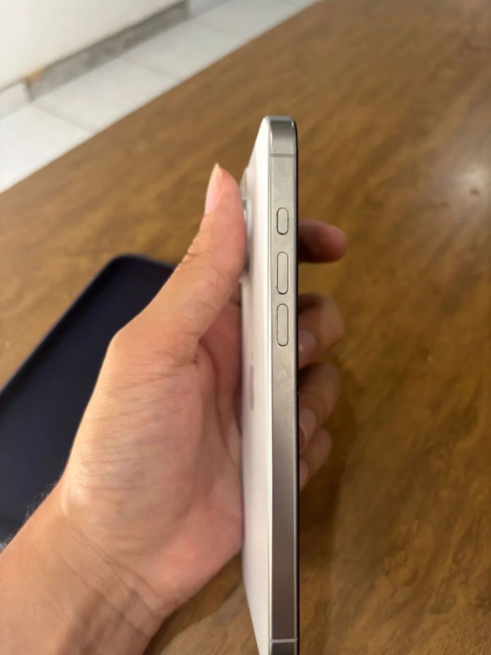 Vende se iPhone 16 pro Max 256 gigas - Foto 3