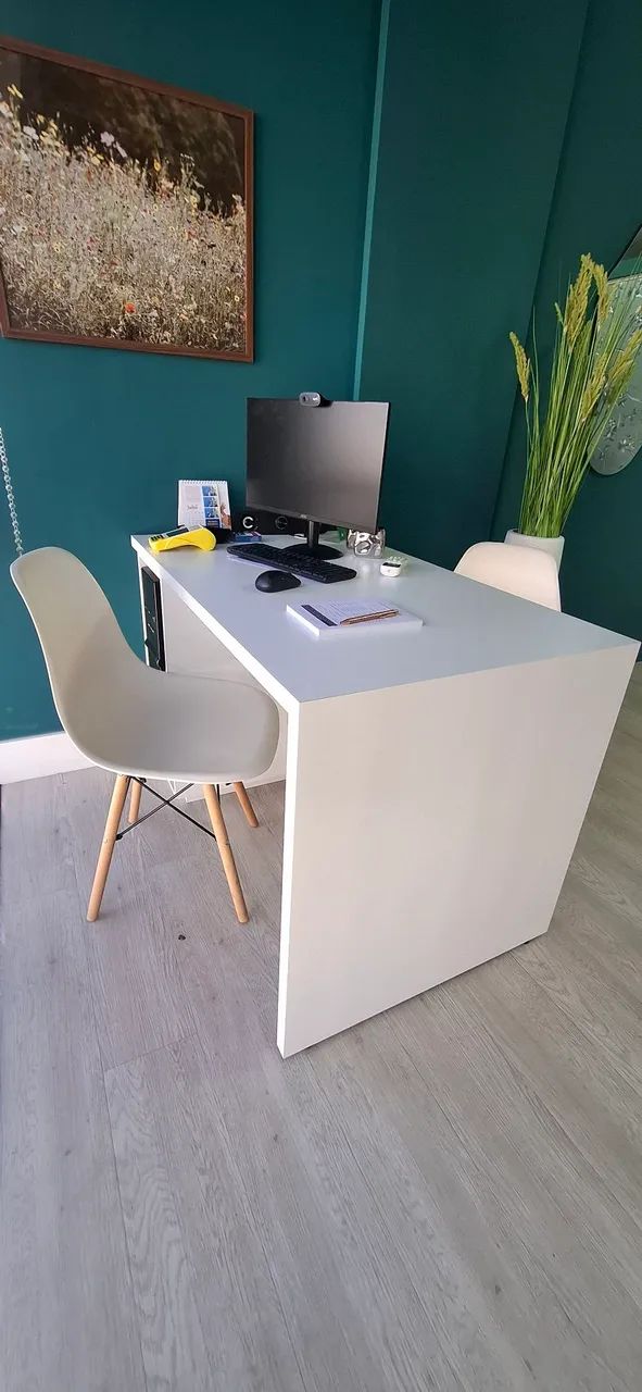Mesa de escritório + 2 cadeiras - conjunto completo