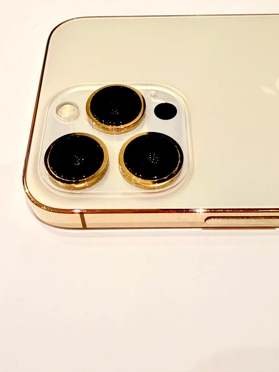 Apple iPhone 13 Pro 512GB Dourado - Celulares e Smartphones