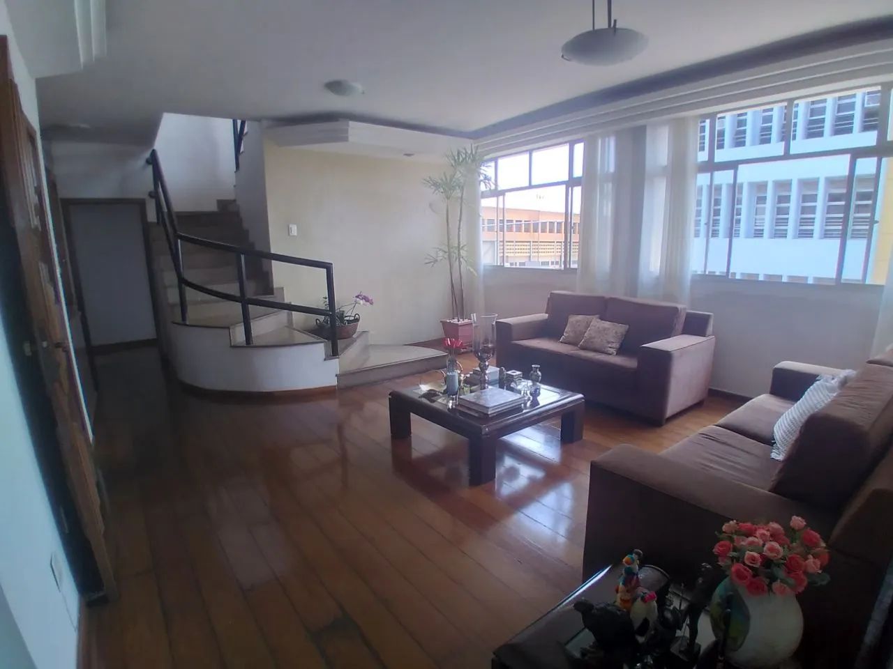 Cobertura Duplex 405 m² Bairro Silveira
