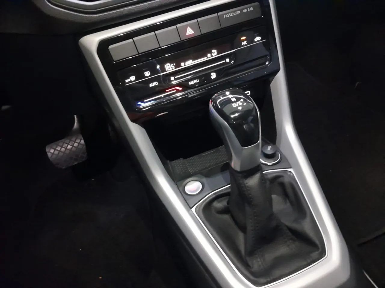 Volkswagen T-Cross Comfortline 1.0 TSI Flex 5P Aut., foto 13 de 16