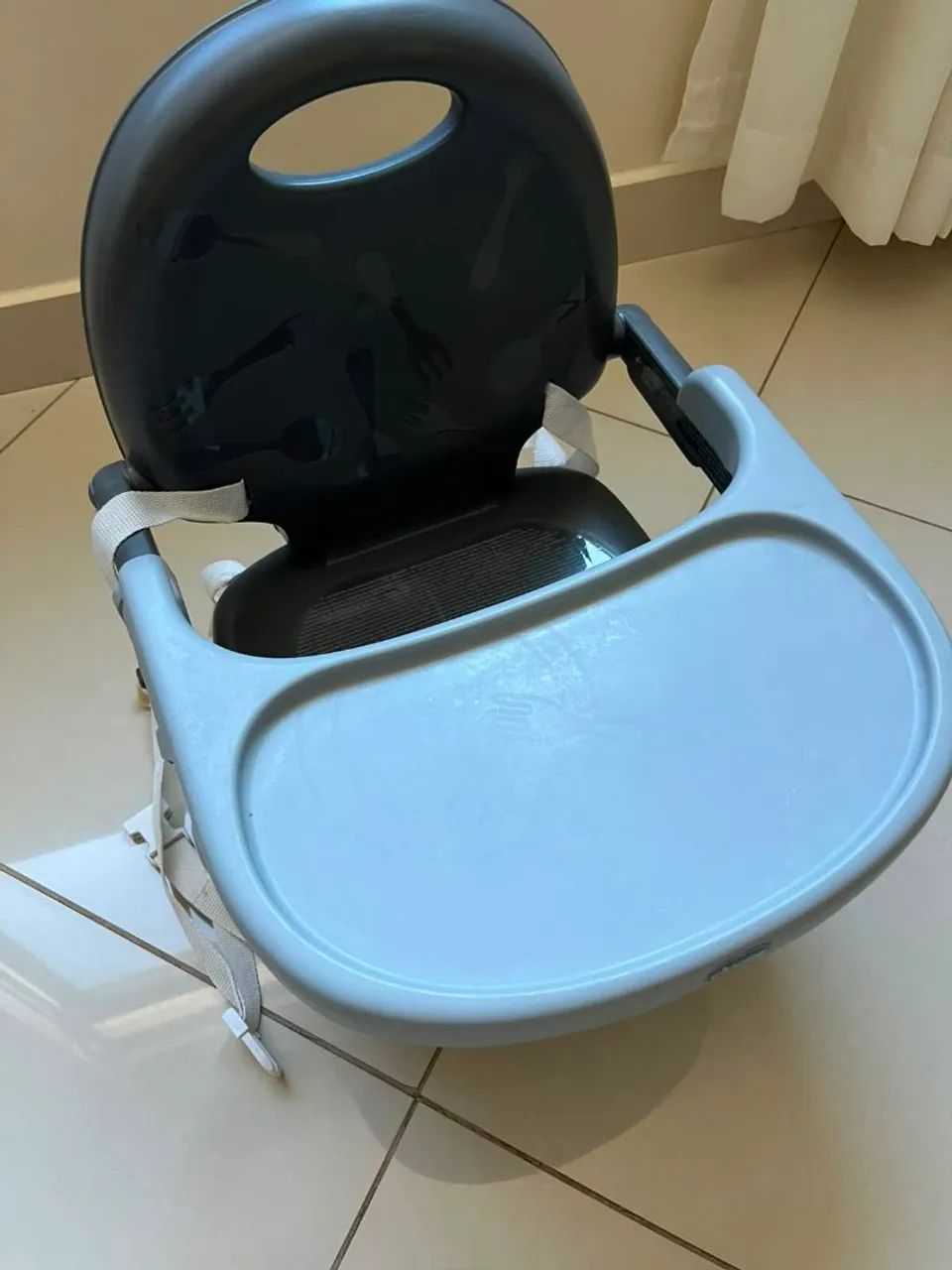 Cadeira de Alimentação Portátil Chicco Mode - Prática e Compacta - Foto 3