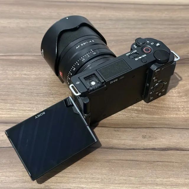 Sony ZV-E10 + 23mm 1.4 Viltrox - Foto 4