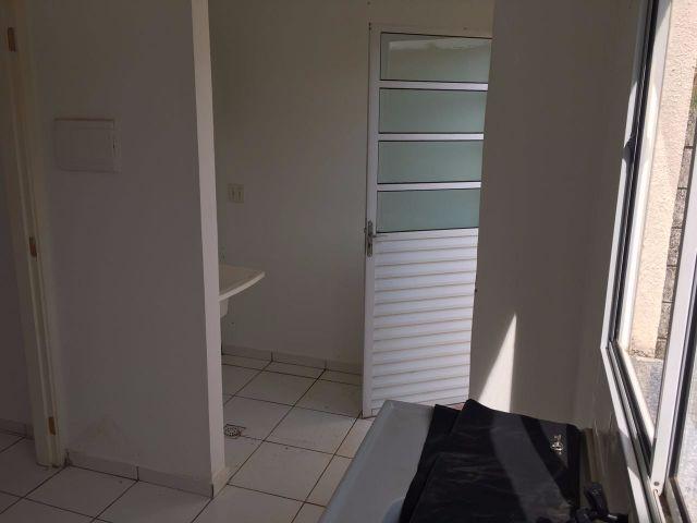 Vende -se Sobrado 2 Qts Resid. V. dos buritis- próx ao terminal das Bandeiras - Foto 3
