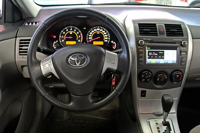TOYOTA COROLLA 2013/2014 1.8 GLI 16V FLEX 4P AUTOMÁTICO - Foto 9