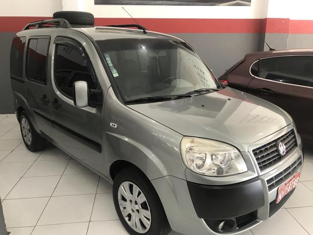 Fiat Doblò Essence 1.8 2012 - Foto 5