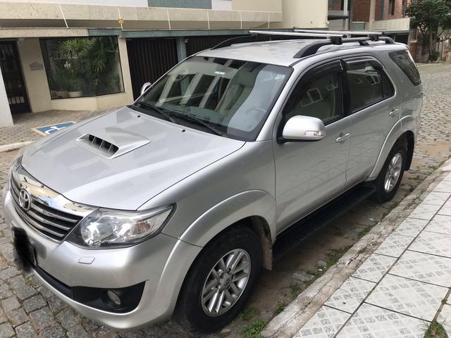 Hilux SW4 2013