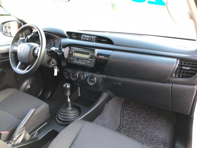 Toyoto hilux cs ano/2017 - Foto 14