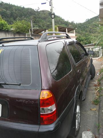 Vendo 9 Mil Nao aceito troca nem rolos dinheiro na mao o carro e seu - Foto 4