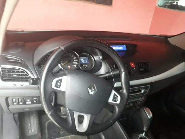 Veículo Renault Fluence - Foto 2