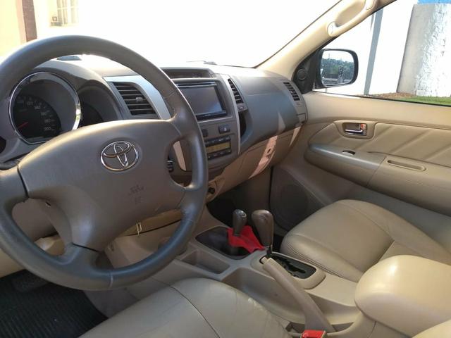 Vendo hilux SW4 - Foto 4