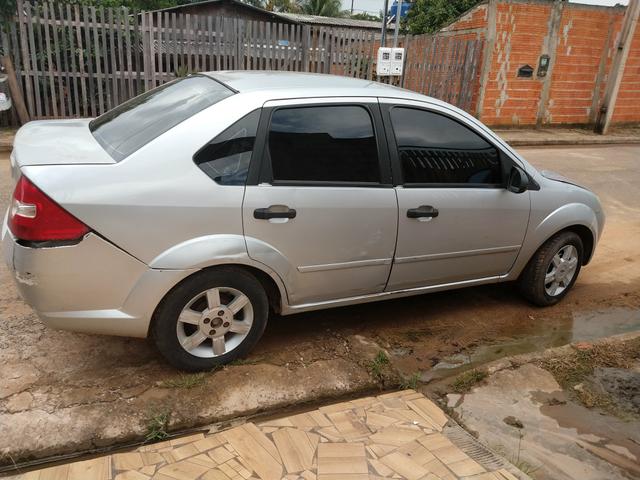 Carro fiesta sedan - Foto 4