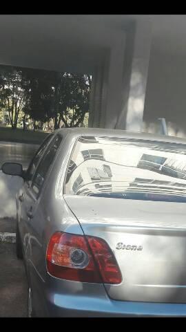 Siena Fiat Sedan quatro pneus novos