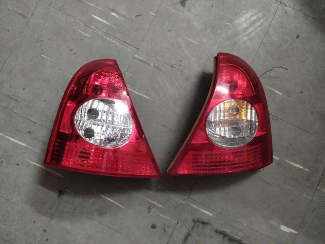 Lanterna de Renault Clio original.