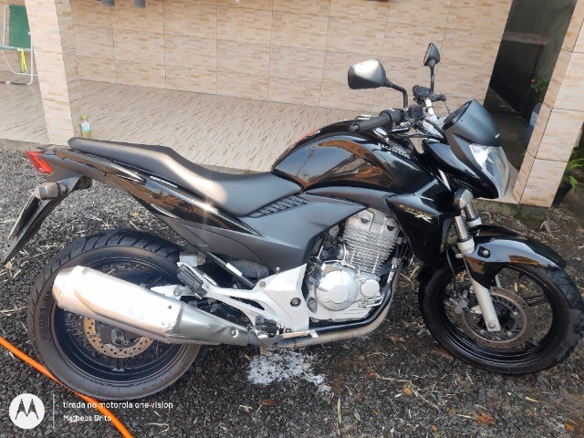 HONDA CB 300R