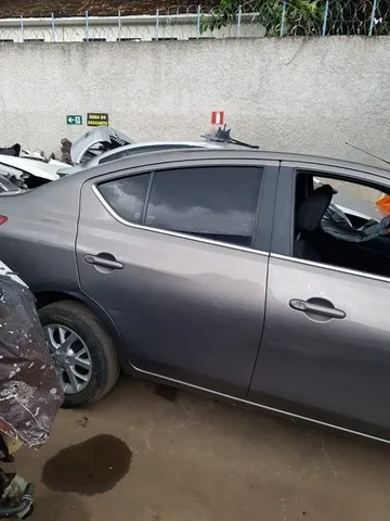 Sucata de Nissan Versa 1.6 2017 2018 Flex