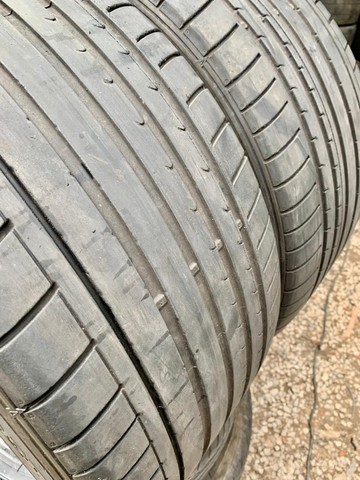 Pneus 275/35/20 dunlop sport maxx meia vida sem defeitos (não são riscados) aro 20 - Foto 2