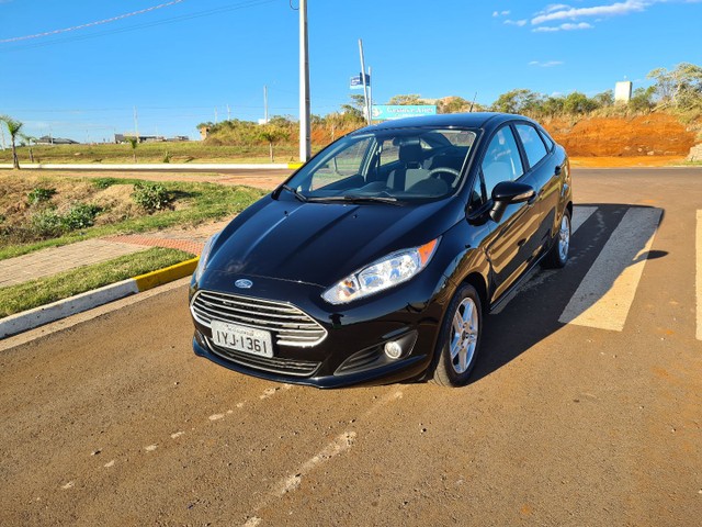 FIESTA SEDAN