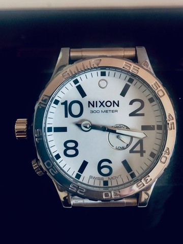 Relógio Nixon 51-30 300 metros com movimento suíço - Acessórios