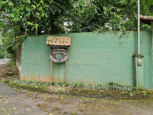 Alugo excelente casa no Condominio Chacara Entre Rios, em Guapemirim/Rj. - Foto 3
