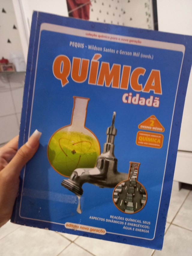 LIVRO DE QUÍMICA.