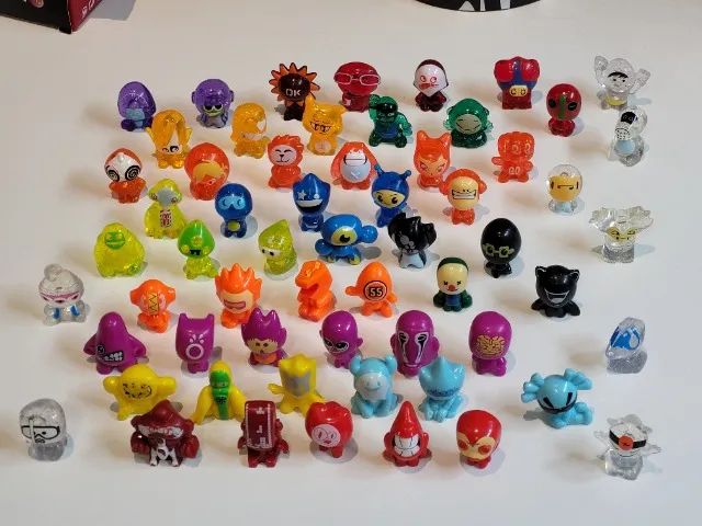 Mundo Gogo's Crazy Bones: GOGO'S GELO-CÓSMICOS