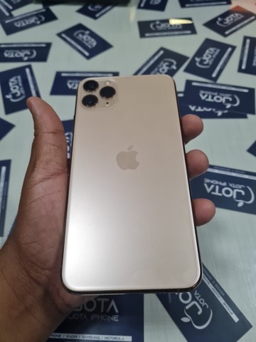 iPhone 11 Pro maxx dourado sem detalhes // venha hoje  - Foto 3