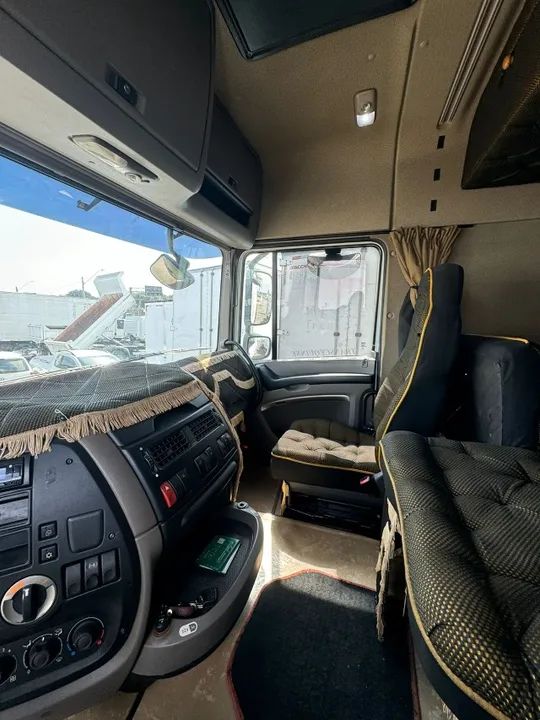 Daf XF 105 FTS 460 8x2 Ano  2019 - Foto 14