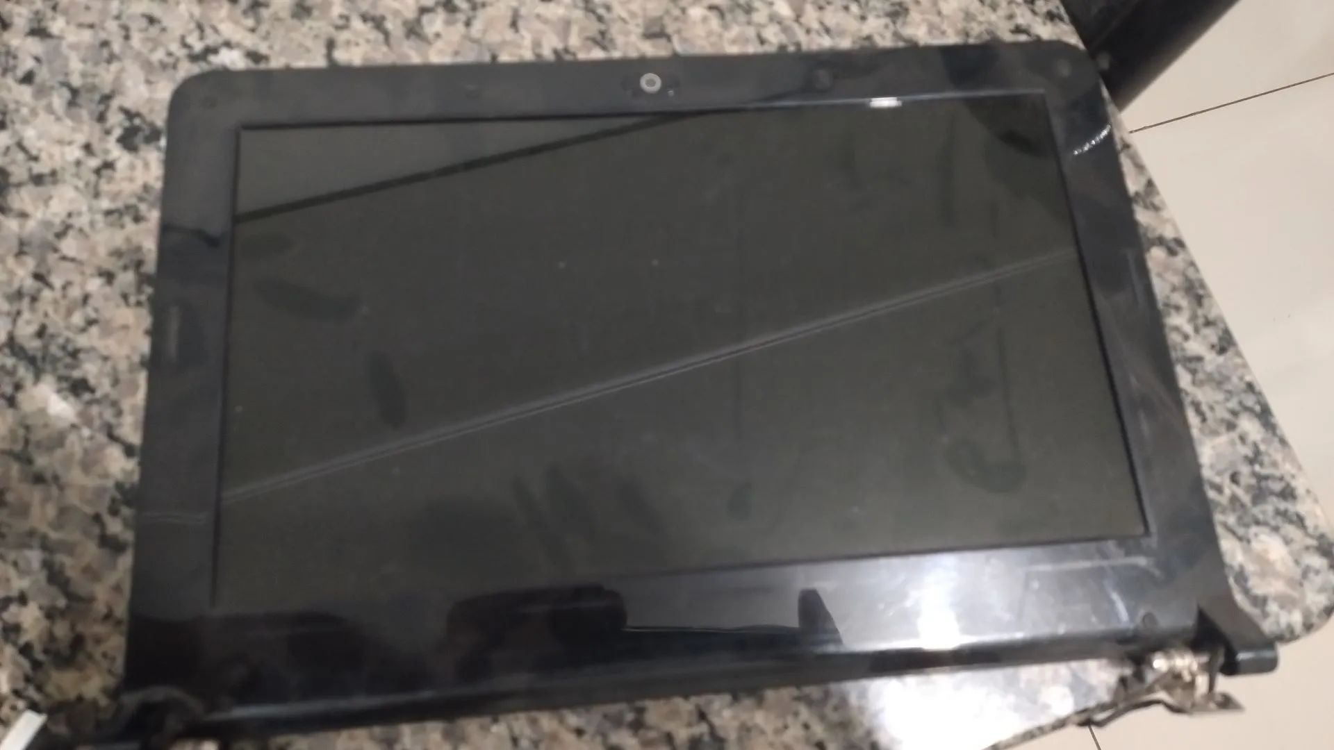 Tampa traseira notebook positivo sem tela com tela 