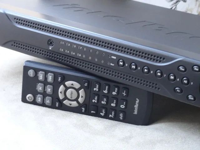 Dvr Intelbras + Monitor  - Foto 2