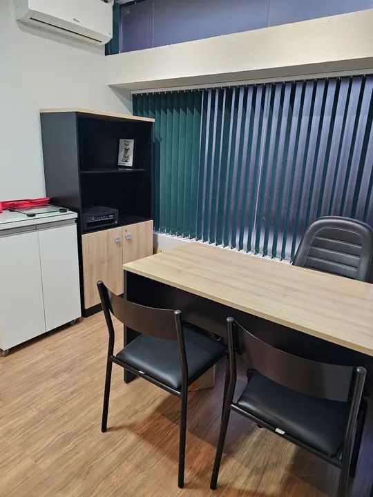 Mesa, Armário e cadeiras da TokStok - Foto 2