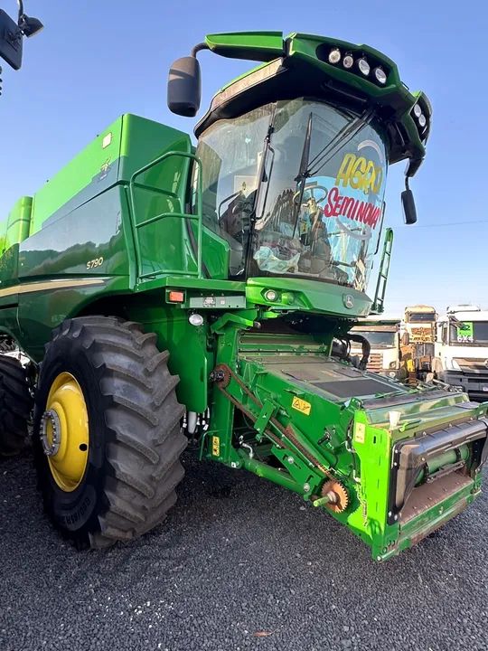 COLHEITADEIRA DE GRÃOS JOHN DEERE S790 - Foto 2