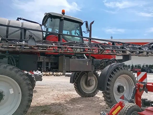 Pulverizador Massey Ferguson - Autopropelido MF 9330. Fabricação 2019 - Foto 4