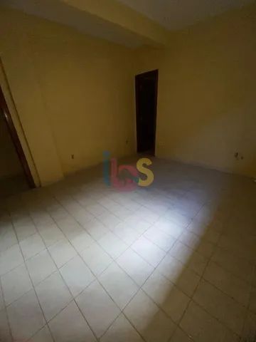 Vendo Casa com dois Pavimentos - Foto 4