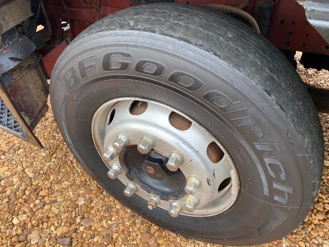 Caminhao Iveco Eurotech 450 E37 4x2 Teto Alto - Foto 13