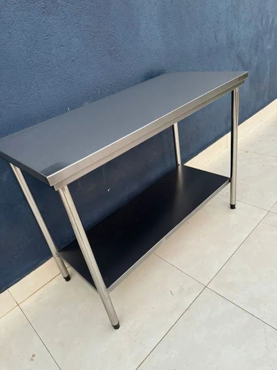 Bancada 1.0x0.60 inox..