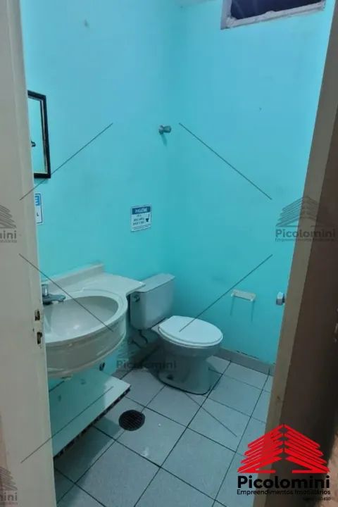 Galpão para locação no Tatuapé, 868 m², entrada lateral, mezanino, escritório com banheiro - Foto 8