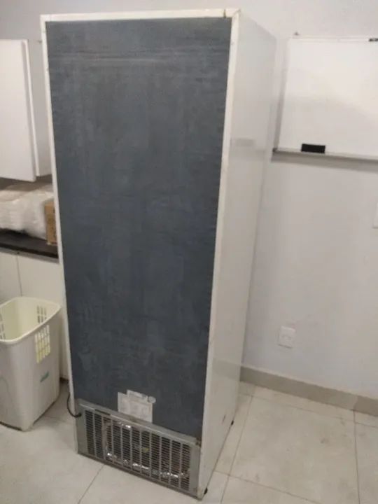 Refrigerador Expositora Porta de Vidro Gelopar GPTU-40 414L - Foto 5