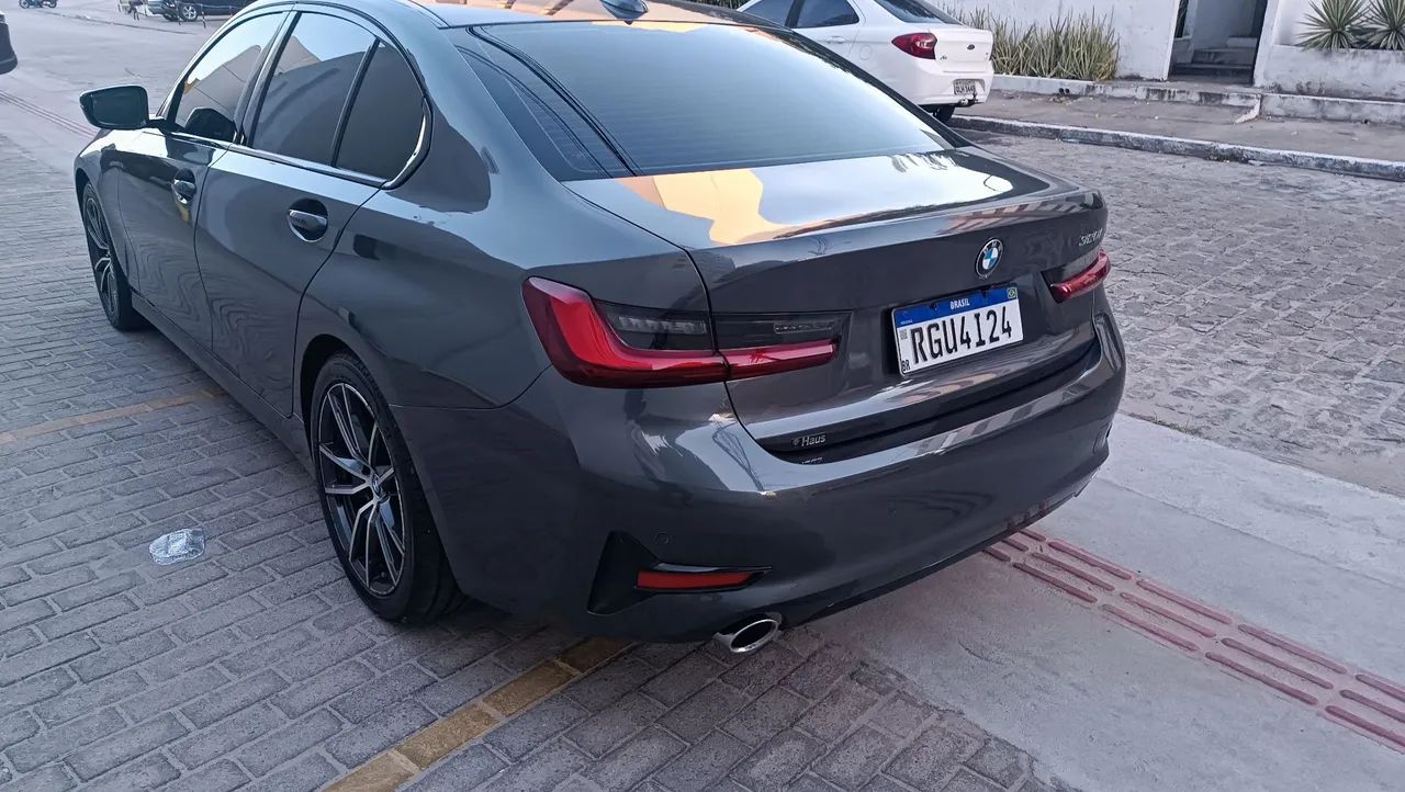 BMW 320i Sport GP  - Foto 2