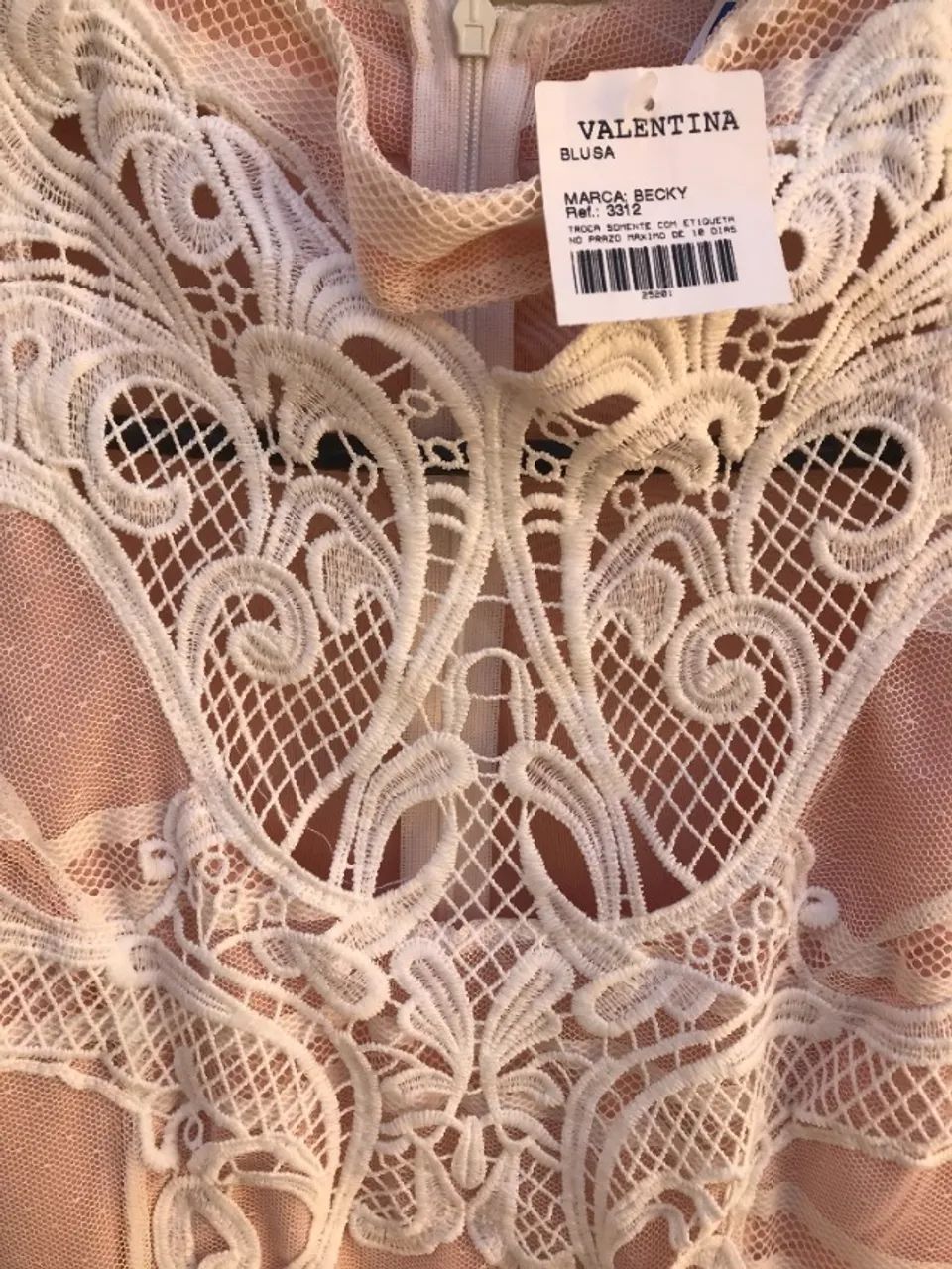 Blusa Rosa Com Tule Bordado Becky - Foto 3