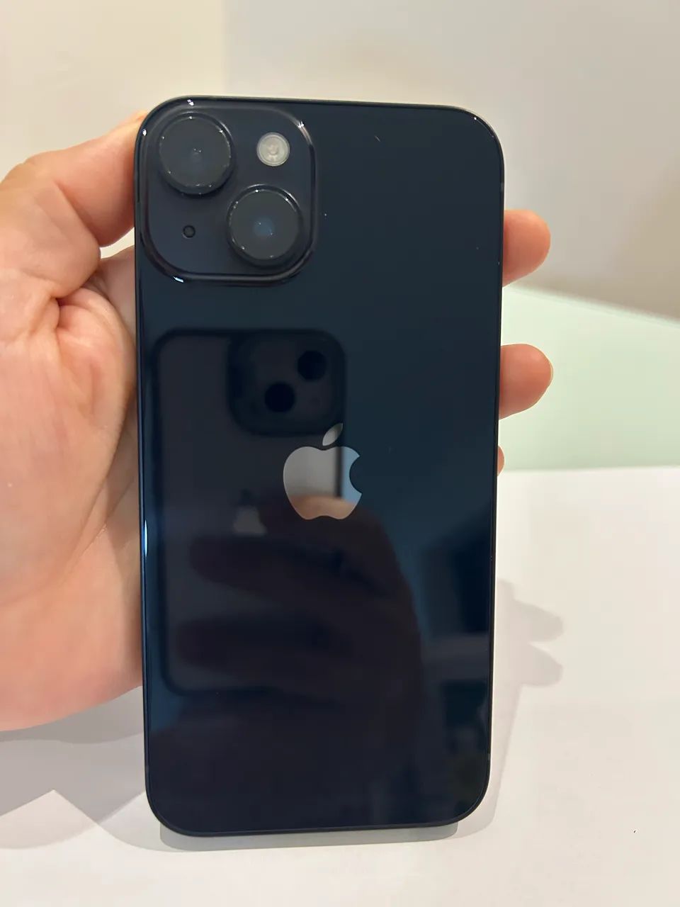 Vendo IPhone 14 SEM MARCAS DE USO ) - Foto 3