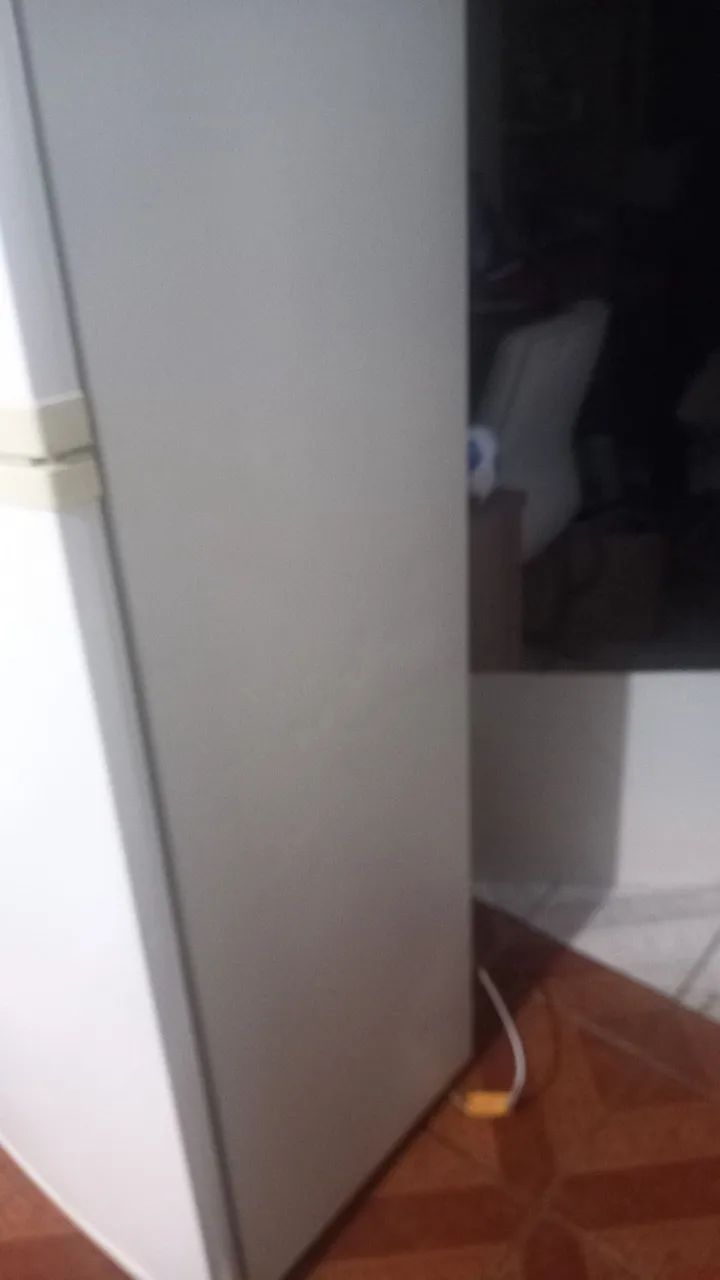 Geladeira Frost Free brastemp com entrega gratuita  - Foto 2