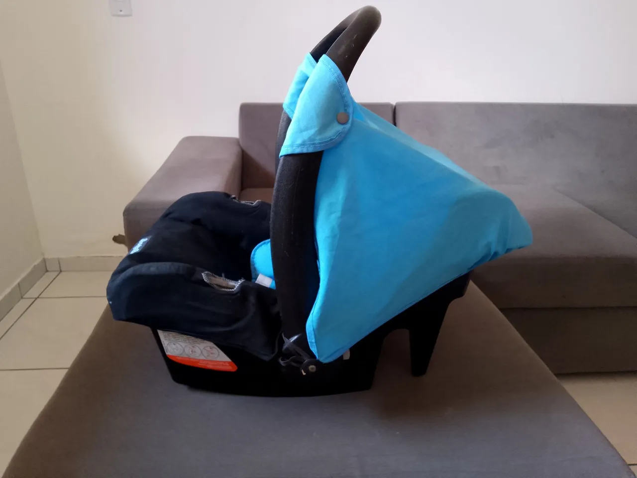 Cadeirinha de bebê para carro