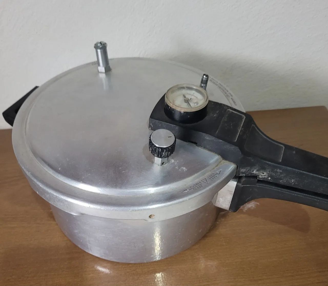 Panela  de ar comprimido  pra ortodontia  - Foto 3