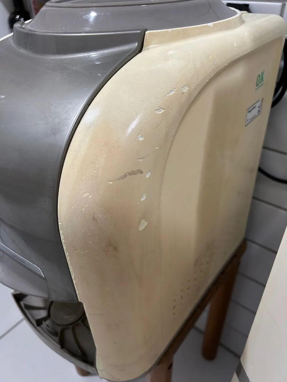 Gelagua de bancada