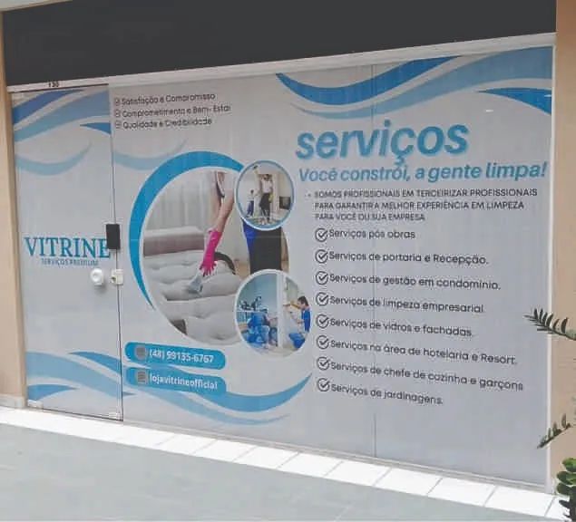 Envelopamento Adesivo para Vitrine de Loja Perfurado - Foto 3
