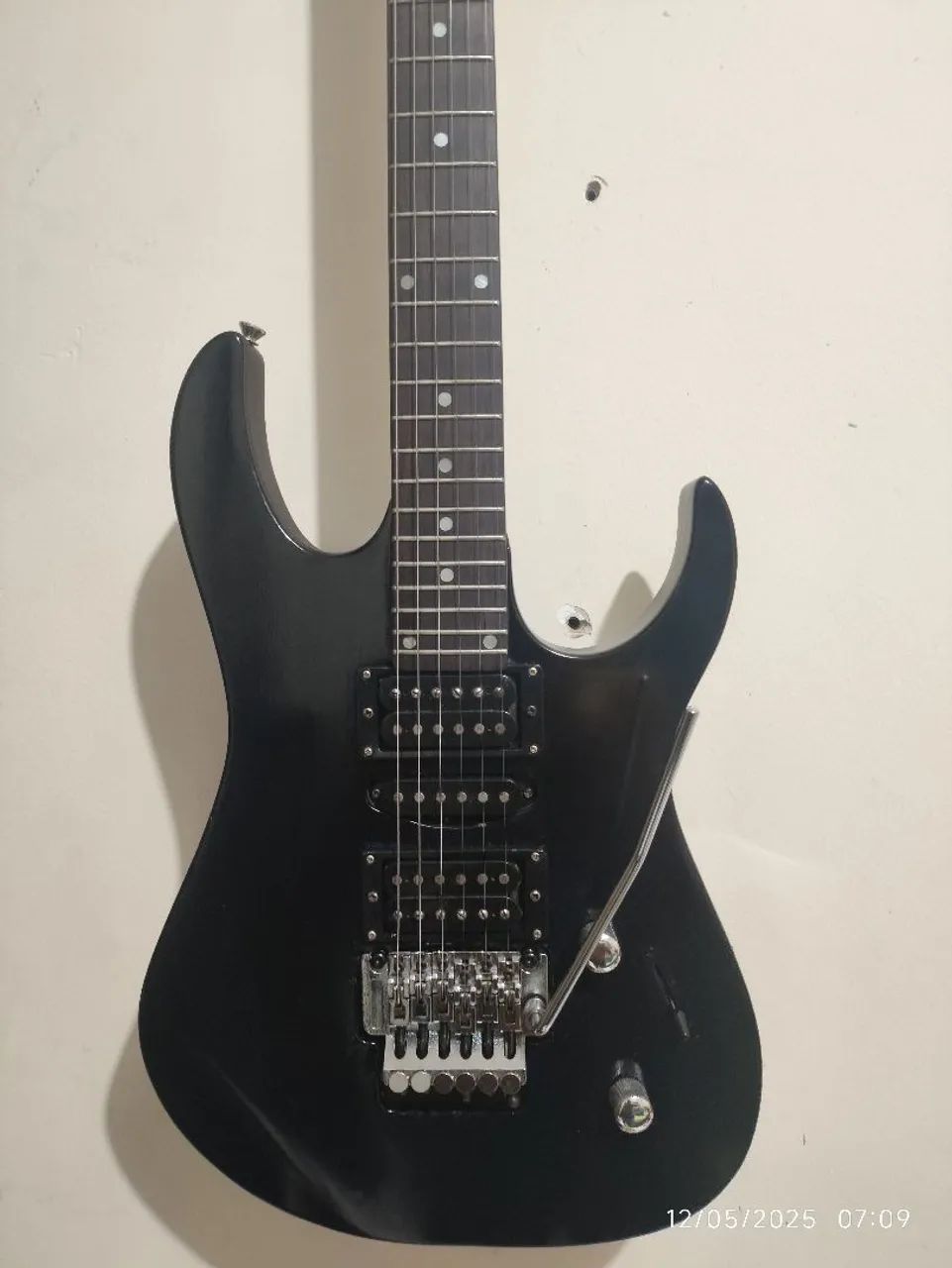 Guitarra Memphis Floyd rose 