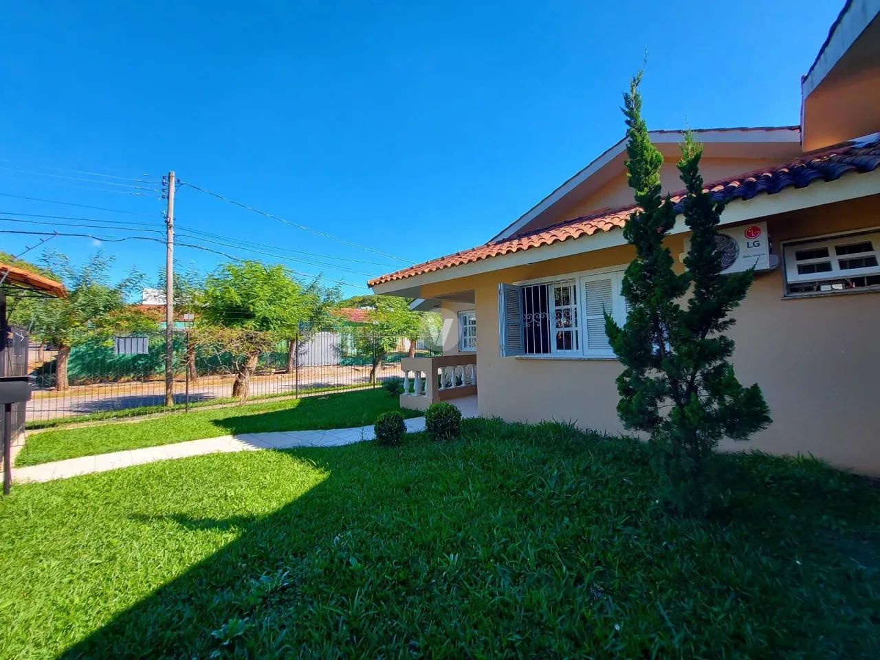 Casa 4 dormitórios para vender ou alugar Camobi Santa Maria/RS - Foto 4