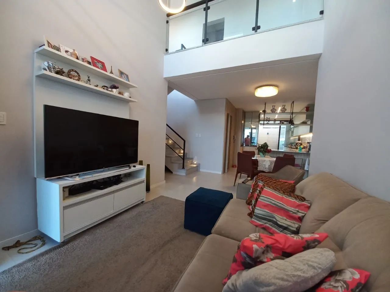 Vendo duplex 3/4 sendo uma suíte com closet  - Foto 4
